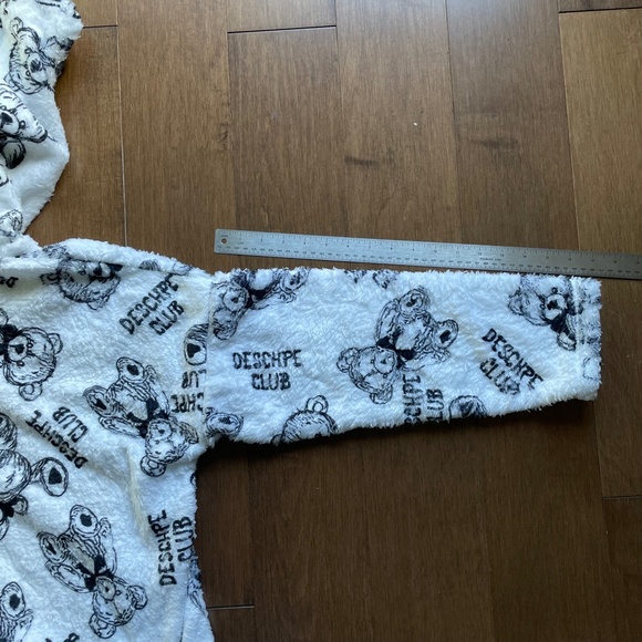 NWT Cozy Hoodie Black White - Picture 6 of 8